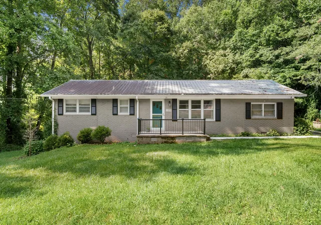 1st image of 77 Kentucky Ave, Sewanee, TN 37375 | MLS# 3509975
