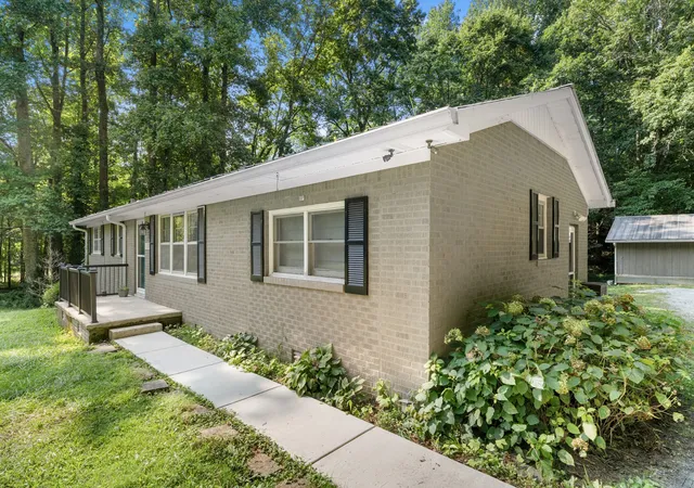 4th image of 77 Kentucky Ave, Sewanee, TN 37375 | MLS# 3509975