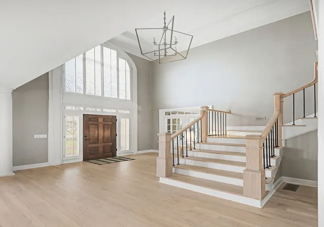 Photo 3 of Single family home for sale at 507 Allibar Pl, Brentwood, TN 37027 | MLS# 3252075 | Listing updated on 2026-10-05