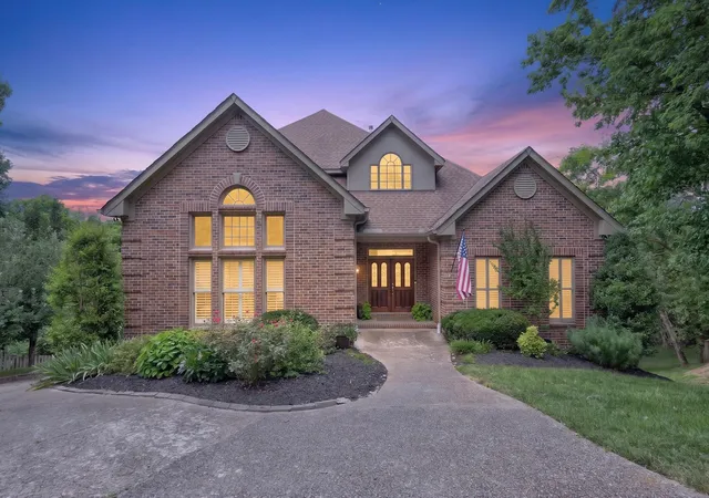 1st image of 612 Eastcastle Ct, Franklin, TN 37069 | MLS# 3254695