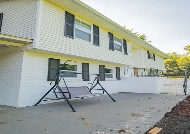 Homes for sale in Fayetteville, TN | 839 Old Elkton Pike, Fayetteville, TN 37334 | MLS# 3251793