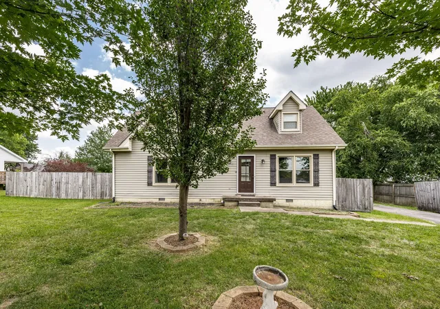 Homes for sale in Greenbrier, TN | 4803 Church St, Greenbrier, TN 37073 | MLS# 3253538