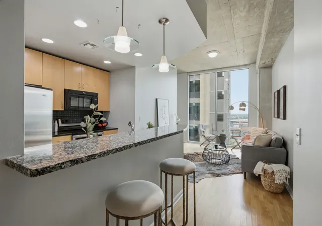 3rd image of 415 Church Street #2411, Nashville, TN 37219 | MLS# 3251952