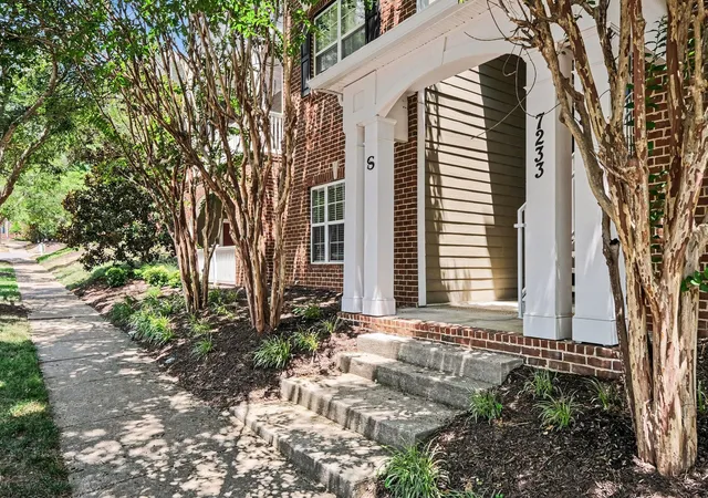 Photo 2 of Condo for sale at 7233 Althorp Way #S1, Nashville, TN 37211 | MLS# 3259705 | Listing updated on 2026-08-20