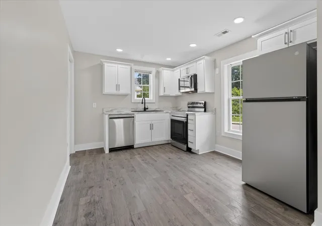 Photo 4 of Single family home for sale at 624 Elder St, Clarksville, TN 37040 | MLS# 3256632 | Listing updated on 2026-08-31
