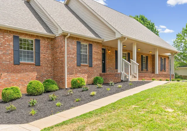 2nd image of 748 Gholson Rd, Clarksville, TN 37043 | MLS# 3253422