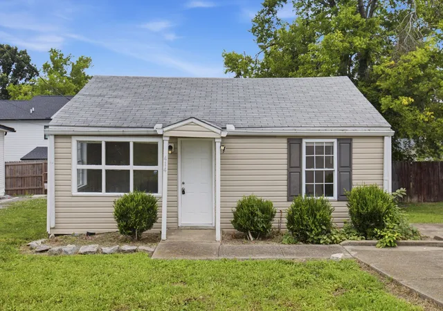 Homes for sale in Nashville, TN | 414 Mciver St, Nashville, TN 37211 | MLS# 3251967