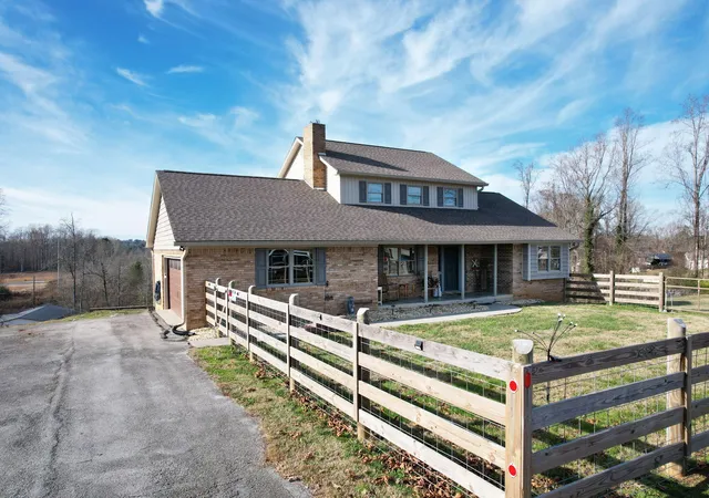 Photo 2 of Single family home for sale at 483 Minnis Rd Ne, Cleveland, TN 37323 | MLS# 3251971 | Listing updated on 2026-08-13