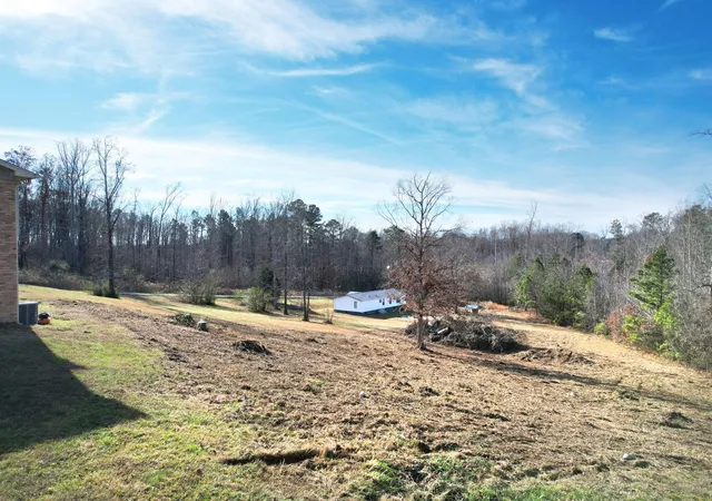 Photo 3 of Single family home for sale at 483 Minnis Rd NE, Cleveland, TN 37323 | MLS# 3251971 | Listing updated on 2026-08-13