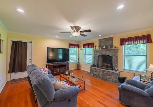 Homes for sale in Tullahoma, TN | 378 Bobo Hollow Rd, Tullahoma, TN 37388 | MLS# 3255901