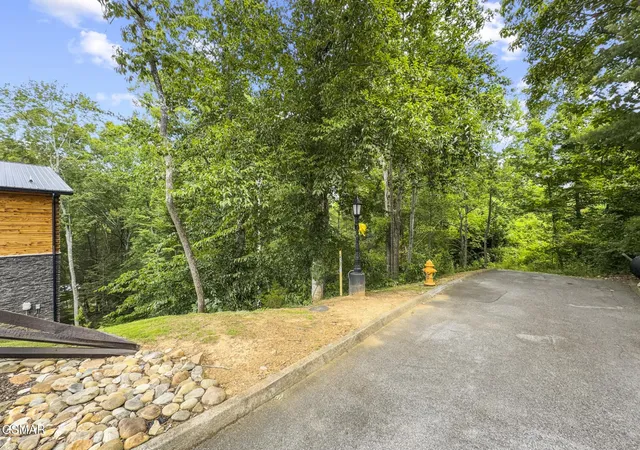2nd image of 135 Wild Heron Way, Sevierville, TN 37862 | MLS# 3307508