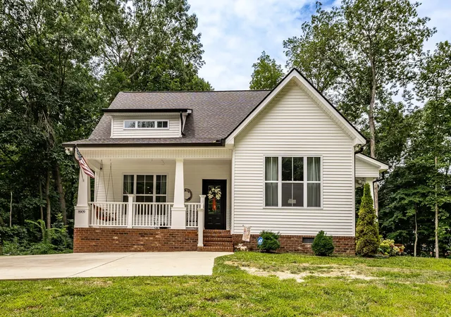 1st image of 8909 Cedar Grove Rd, Cross Plains, TN 37049 | MLS# 3252169