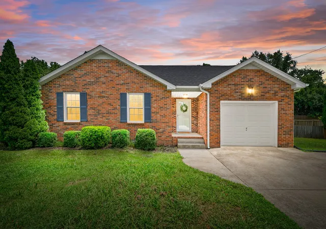 Photo 1 of Single family home for sale at 2223 Kim Dr, Clarksville, TN 37043 | MLS# 3260135 | Listing updated on 2026-09-13