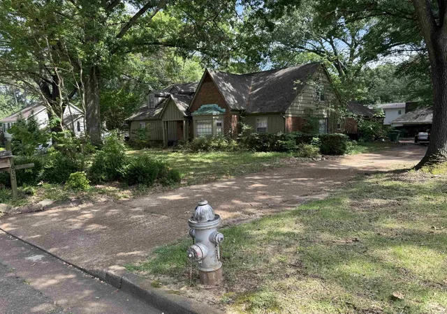 3rd image of 7685 S Mchenry Cir, Germantown, TN 38138 | MLS# 3252074