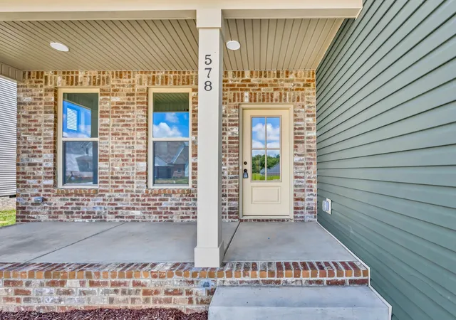 Photo 3 of Single family home for sale at 578 Pongracz Way, Clarksville, TN 37042 | MLS# 3255830 | Listing updated on 2026-08-27