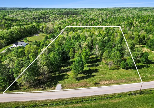 Homes for sale in Primm Springs, TN | 7850 W Lick Creek Rd, Primm Springs, TN 38476 | MLS# 3254857