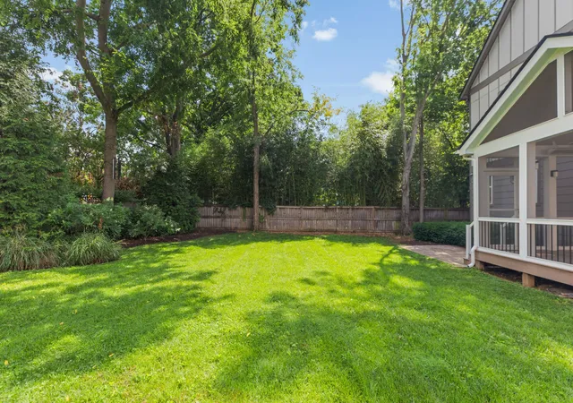 2nd image of 908b Gale Ln, Nashville, TN 37204 | MLS# 3260310