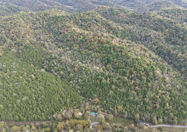 Photo 1 of Sale Pending at 416 Hix Holw Rd, Gainesboro, TN 38562 | MLS# 3256561 | Listing updated on 2026-10-26