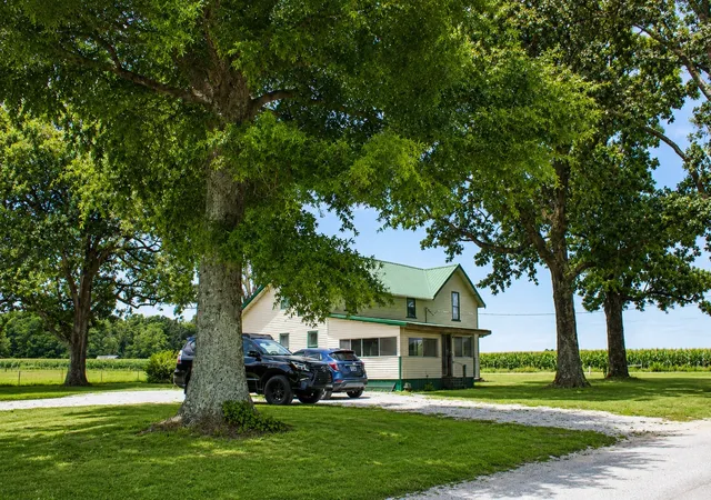 Photo 3 of Single family home for sale at 260 Campbellsville Pike, Ethridge, TN 38456 | MLS# 3262902 | Listing updated on 2026-08-20