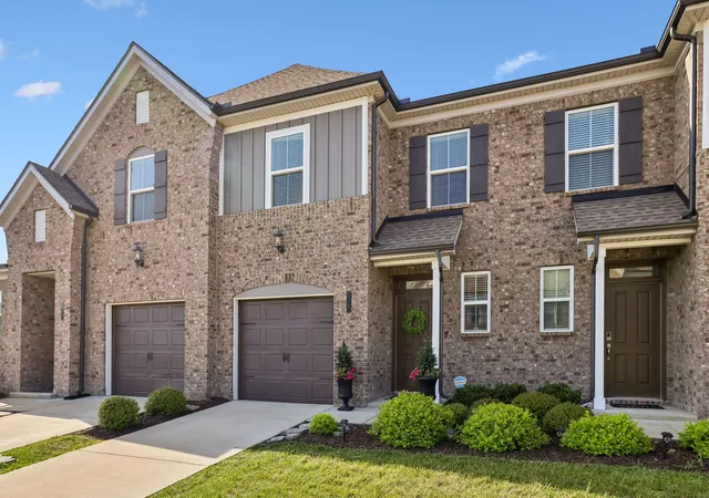 Photo 1 of Townhouse for sale at 280 Netherlands Blvd, Lebanon, TN 37090 | MLS# 3306509 | Listing updated on 2026-09-18