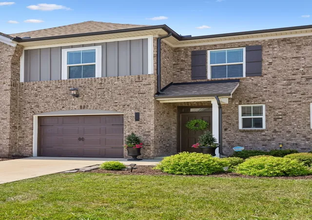 Photo 2 of Townhouse for sale at 280 Netherlands Blvd, Lebanon, TN 37090 | MLS# 3306509 | Listing updated on 2026-08-17
