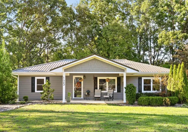 Single family home for sale at 125 Seminole Dr, Dunlap, TN 37327 | MLS# 3253456
