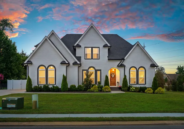 Photo 3 of Sale Pending at 1037 Empire Blvd, Murfreesboro, TN 37130 | MLS# 3263019 | Listing updated on 2026-08-12