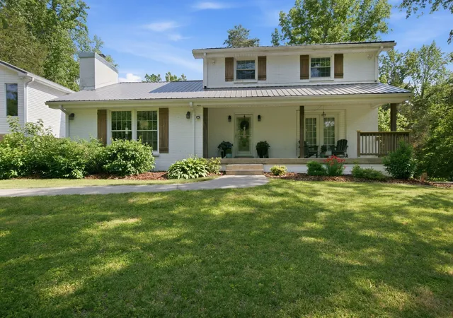 Homes for sale in Burns, TN | 1125 Porter Rd, Burns, TN 37029 | MLS# 3254853