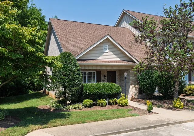 2nd image of 1182 Long Hollow Pike #G 4, Gallatin, TN 37066 | MLS# 3253496
