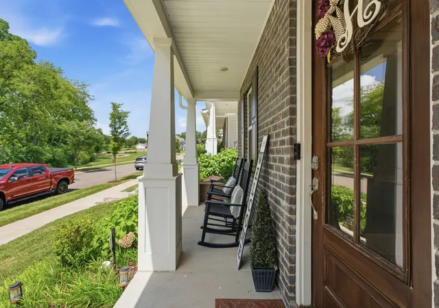 Photo 3 of Townhouse for sale at 384 Hammock Ln, Spring Hill, TN 37174 | MLS# 3255189 | Listing updated on 2026-09-21