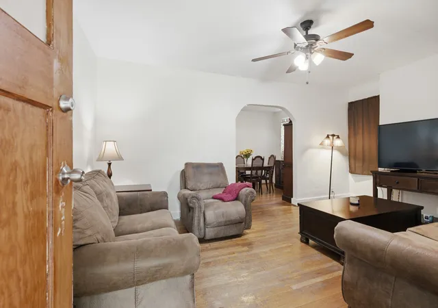 Photo 3 of Single family home for sale at 2305 Cisco St, Nashville, TN 37204 | MLS# 3255702 | Listing updated on 2026-08-24