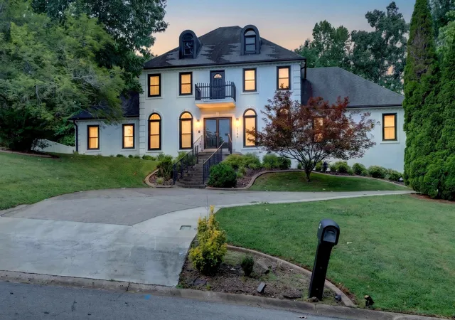 Homes for sale in Clarksville, TN | 2706 Wakefield Dr, Clarksville, TN 37043 | MLS# 3253548