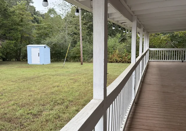 Photo 4 of Manufactured home for sale at 9464 Sugar Tree Dr, Bon Aqua, TN 37025 | MLS# 3256202 | Listing updated on 2026-10-09