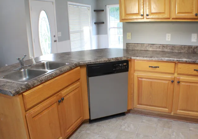 Photo 3 of Single family home for sale at 32 Tranquility Dr, Fayetteville, TN 37334 | MLS# 3510478 | Listing updated on 2026-08-21