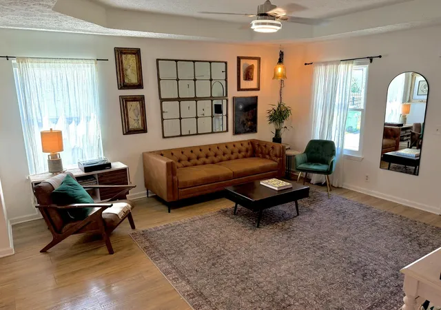 Photo 4 of Sale Pending at 2525 Slaydon Dr, Nashville, TN 37207 | MLS# 3253569 | Listing updated on 2026-09-23