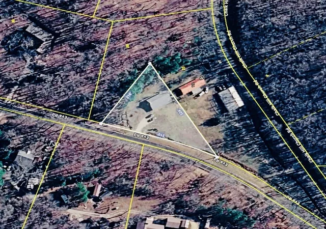 Homes for sale in Camden, TN | 2605 Eva Rd, Camden, TN 38320 | MLS# 3255507