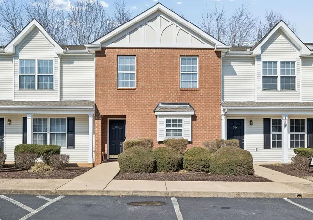 1st image of 306 Arapaho Dr, Murfreesboro, TN 37128 | MLS# 3269996