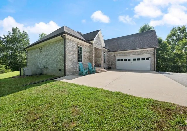Homes for sale in Hampshire, TN | 226 Walton Rd, Hampshire, TN 38461 | MLS# 3255118