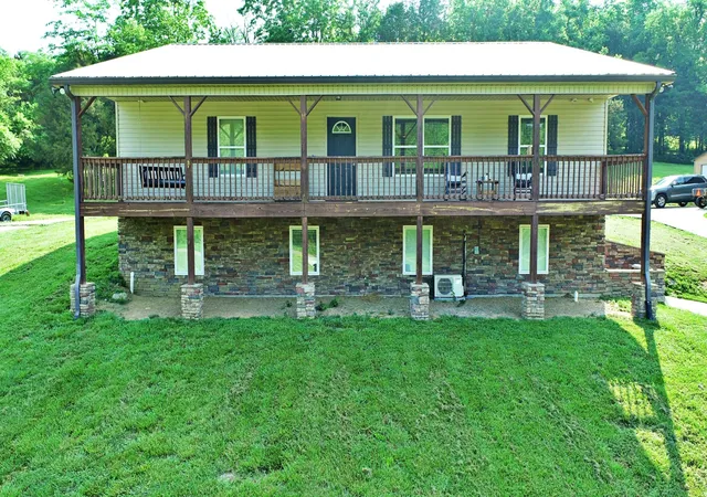1st image of 1000 Glasgow Branch Rd, Hartsville, TN 37074 | MLS# 3254818
