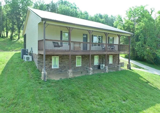 4th image of 1000 Glasgow Branch Rd, Hartsville, TN 37074 | MLS# 3254818