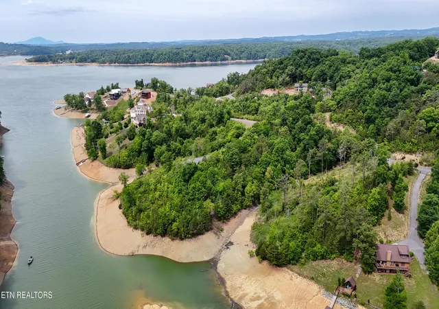 2nd image of 26 Stone Shr Way, Dandridge, TN 37725 | MLS# 3254787