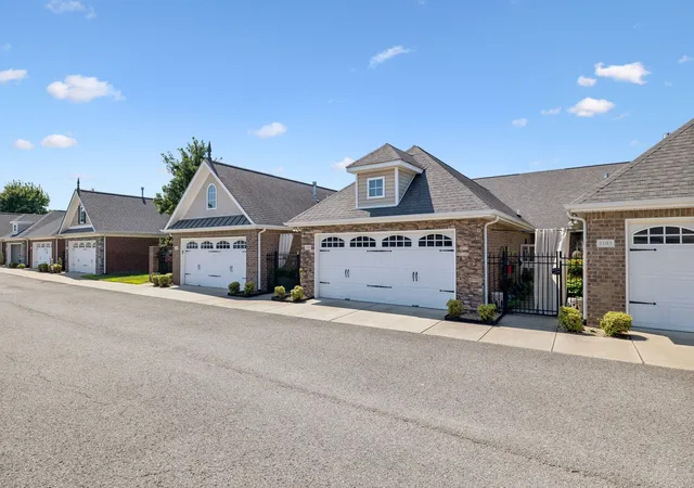 Photo 4 of Condo for sale at 395 Devon Chase Hl #1102, Gallatin, TN 37066 | MLS# 3306675 | Listing updated on 2026-09-29
