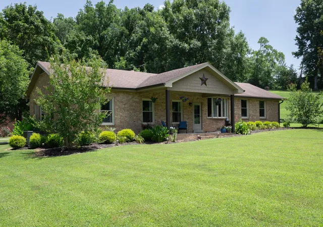 3rd image of 830 New Shackle Island Rd, Hendersonville, TN 37075 | MLS# 3269456