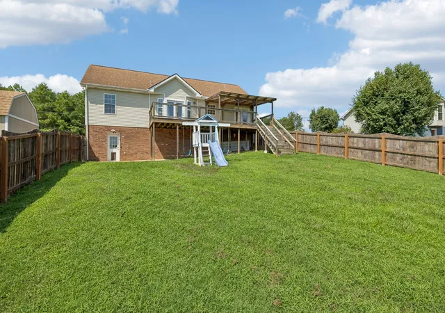 Homes for sale in Pleasant View, TN | 1007 Copper Kettle Cir, Pleasant View, TN 37146 | MLS# 3255199