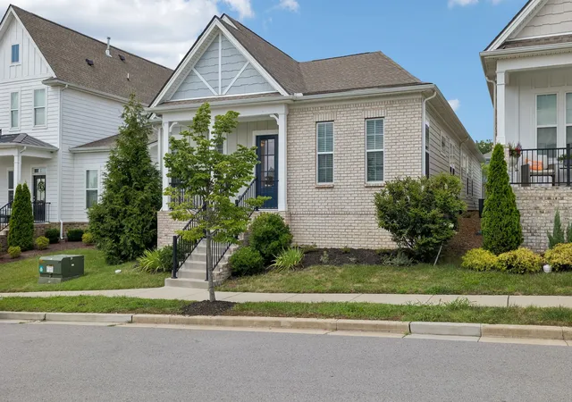Homes for sale in Nolensville, TN | 1808 Paisley Dr, Nolensville, TN 37135 | MLS# 3260005