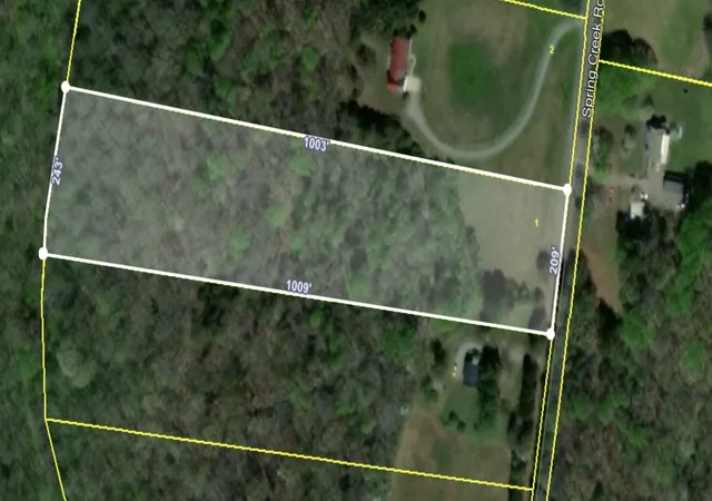 Homes for sale in Chapmansboro, TN | 1 Spring Creek Rd, Chapmansboro, TN 37035 | MLS# 3256674
