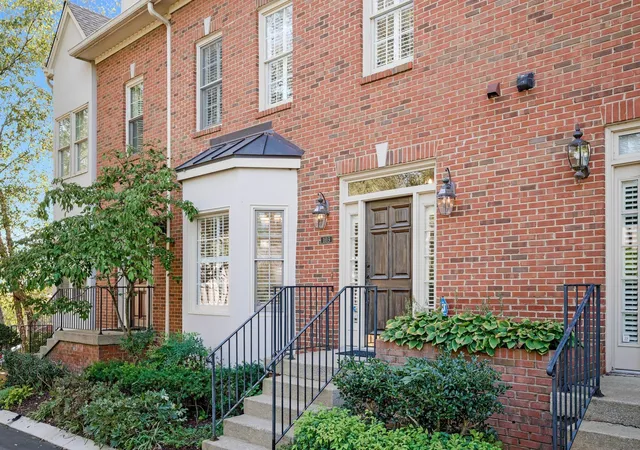 1st image of 103 Forest Pl Cir, Nashville, TN 37215 | MLS# 3256578