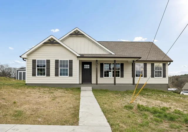 Homes for sale in Gordonsville, TN | 108 Crows Hill Dr, Gordonsville, TN 38563 | MLS# 3255498