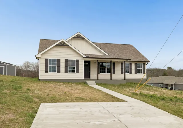 Homes for sale in Gordonsville, TN | 108 Crows Hill Dr, Gordonsville, TN 38563 | MLS# 3255498