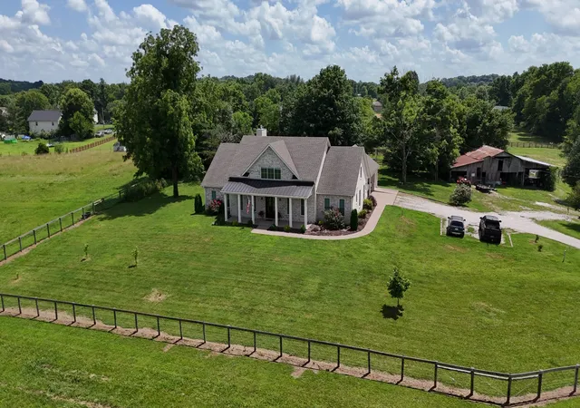 Homes for sale in Columbia, TN | 840 Cranford Hollow Rd, Columbia, TN 38401 | MLS# 3254969
